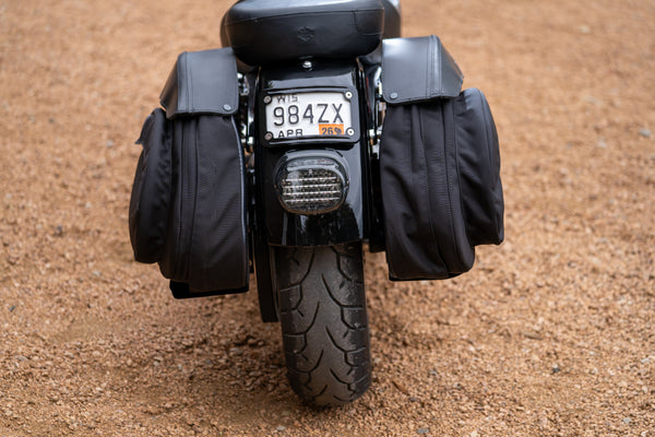 Retro Series V4 M8 Softail Saddlebags